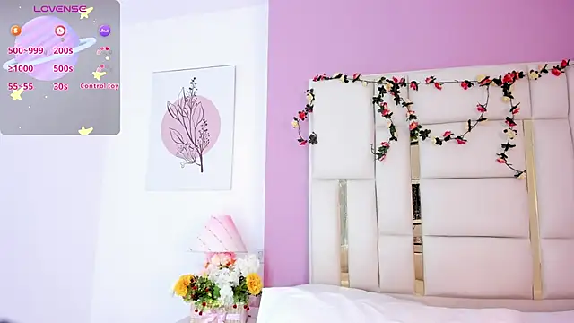 Snapshot of Silvana-Castro chatting on 09.09.25 Silvana-Castro online show from 09.09.25