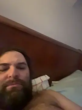 Snapshot of kempg843 chatting on 12.02.25 kempg843 online show from 12.02.25