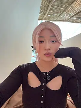 winter11 online show from 11.18.25