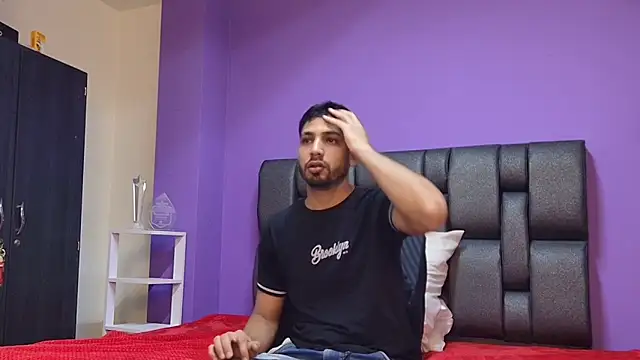 Snapshot of ashtoncooperr chatting on 09.23.25 ashtoncooperr online show from 09.23.25