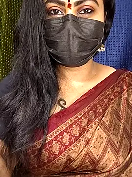 honey-flower online show from 09.25.25