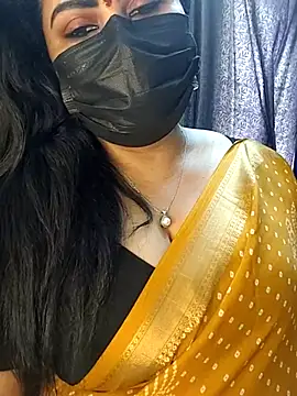 honey-flower online show from 12.15.25