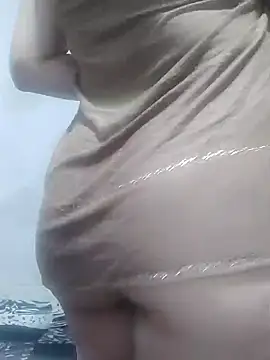 Snapshot of linakhalifa chatting on 10.08.25 linakhalifa online show from 10.08.25