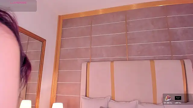 Snapshot of MaddieParker chatting on 11.02.25 MaddieParker online show from 11.02.25