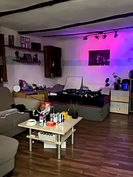 Seductively4 20 online show from 10.11.25