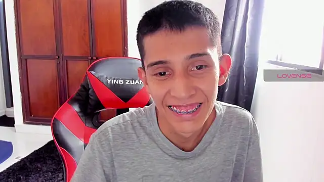 gomitaboy 1 online show from 09.23.25