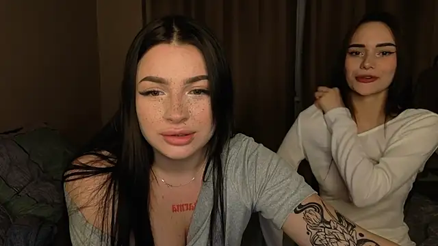 Snapshot of honey_____bunny chatting on 09.14.25 honey bunny online show from 09.14.25