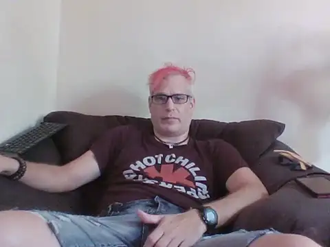 Snapshot of nerdy6 chatting on 09.15.25 nerdy6 online show from 09.15.25