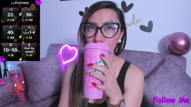 TilaTequila 15 online show from 11.15.25