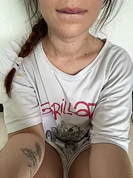 Snapshot of Megan_colsom chatting on 01.18.26 Megan colsom online show from 01.18.26