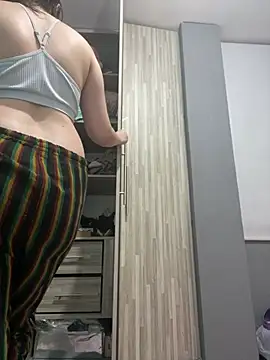 Snapshot of Megan_colsom chatting on 02.08.26 Megan colsom online show from 02.08.26