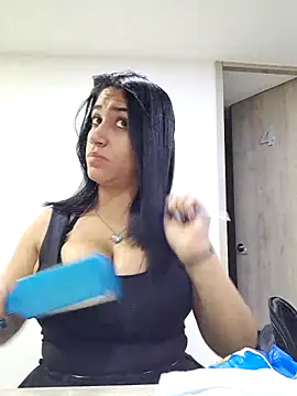 Samantha hotly online show from 02.28.26