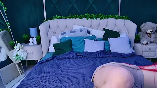 Snapshot of Wilda_Foster chatting on 09.26.25 Wilda Foster online show from 09.26.25