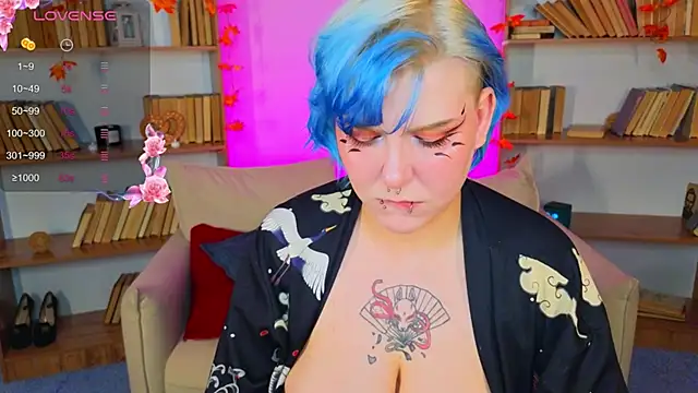 bluelunaray online show from 09.26.25