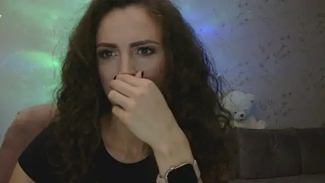 Amber Carrol online show from 11.17.25