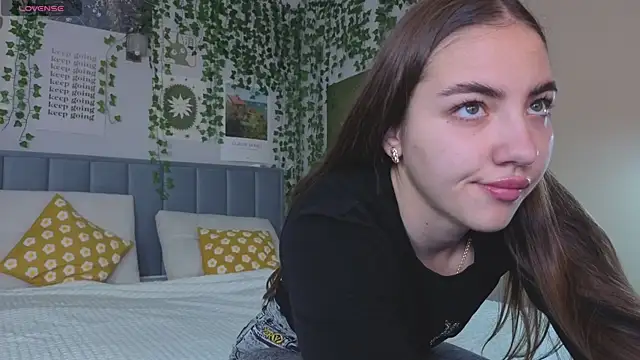 Ashley Pierce online show from 09.18.25