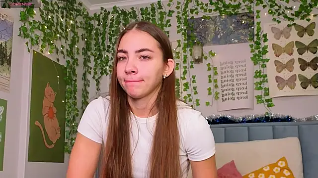 Ashley Pierce online show from 12.18.25