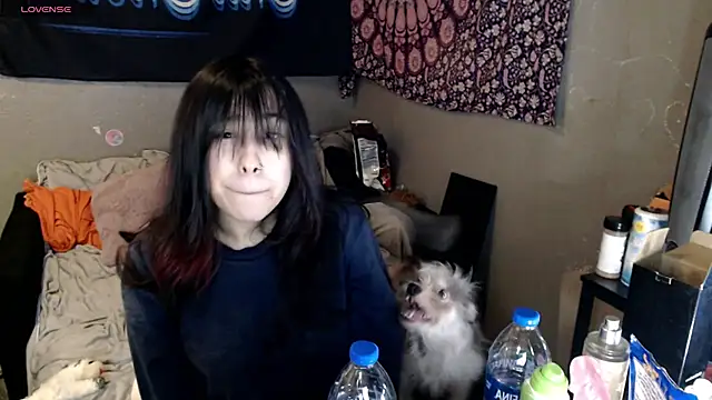 London Ray online show from 11.29.25