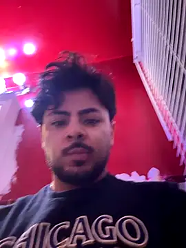 Snapshot of hugo_flo09 chatting on 12.01.25 hugo flo09 online show from 12.01.25