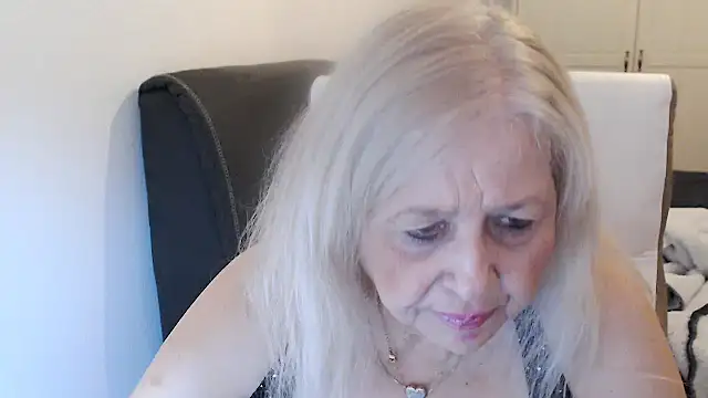 SusiLifeXXX online show from 02.23.26