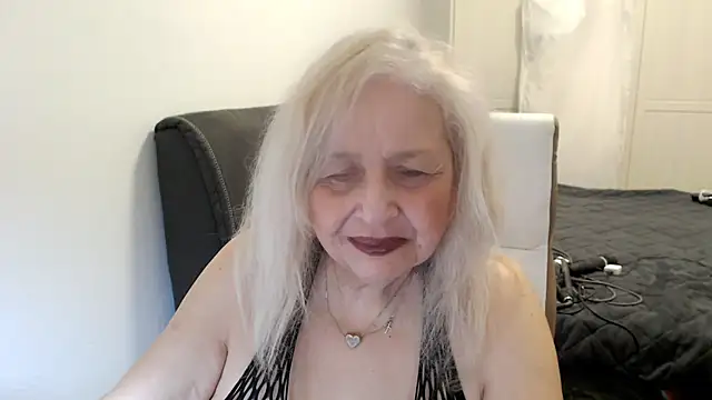 SusiLifeXXX online show from 03.12.26