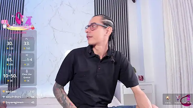 Snapshot of JackAndRosse_ chatting on 11.22.25 JackAndRosse online show from 11.22.25