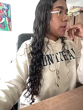 Seshat Hitt online show from 10.03.25