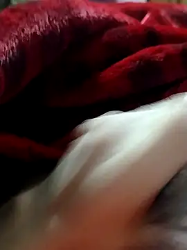 Snapshot of saneer69tew chatting on 02.18.26 saneer69tew online show from 02.18.26