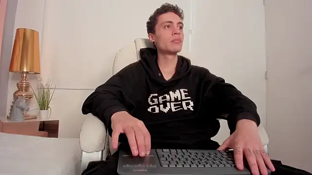 dark sun302 online show from 09.30.25