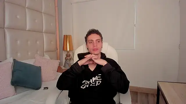 dark sun302 online show from 10.02.25