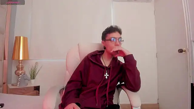 dark sun302 online show from 11.17.25