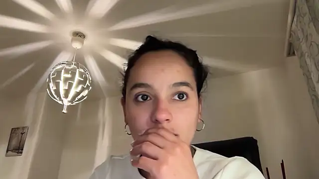 Maia Park online show from 04.11.26