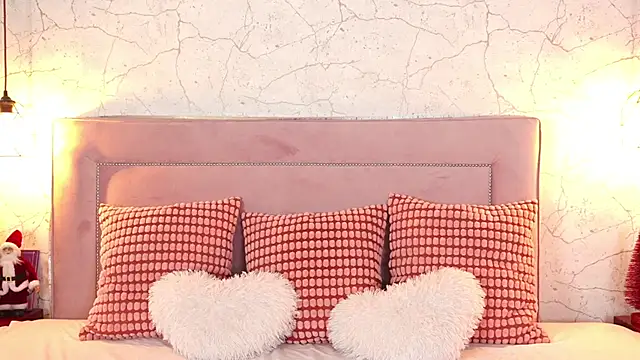 ChannelAngeless online show from 12.18.25