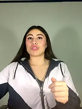 LunaBloom 77 online show from 12.18.25