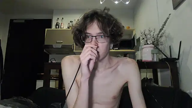 Snapshot of LovesomeCookie chatting on 09.19.25 LovesomeCookie online show from 09.19.25