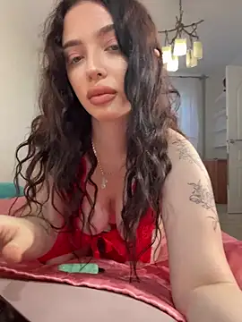 Snapshot of Hannah_xBaby chatting on 11.25.25 Hannah xBaby online show from 11.25.25