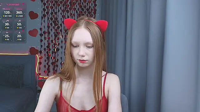 FoxyMira online show from 02.14.26