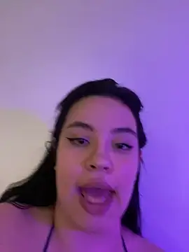 Emily Taylor2 online show from 10.05.25