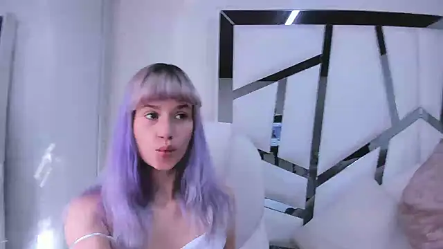 Snapshot of barbieambar chatting on 09.16.25 barbieambar online show from 09.16.25