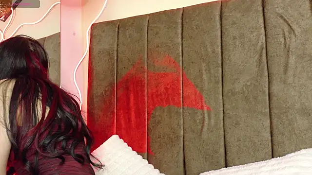 Megan  cole1 online show from 09.17.25