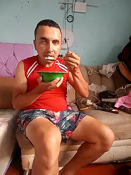 miroqui143 online show from 02.08.26