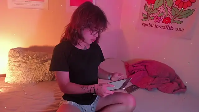 kai novoa online show from 09.25.25