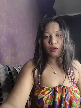 hornyzinia123 online show from 06.19.26