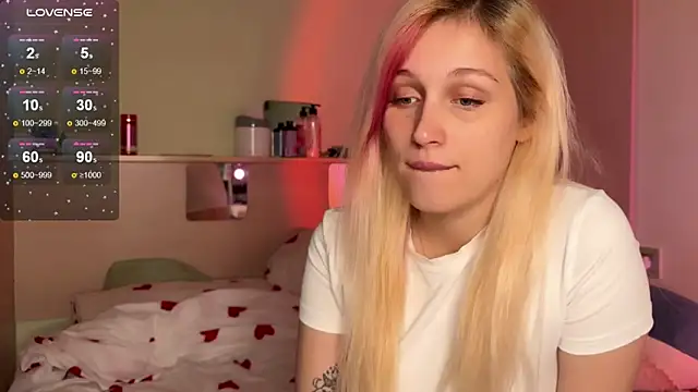  Annabel Myr  online show from 10.15.25