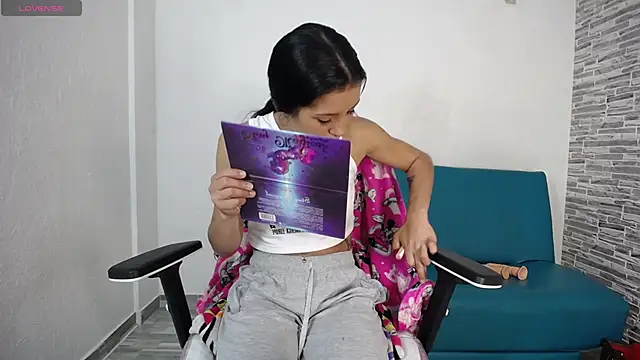 Snapshot of Kony_Lan chatting on 02.09.26 Kony Lan online show from 02.09.26