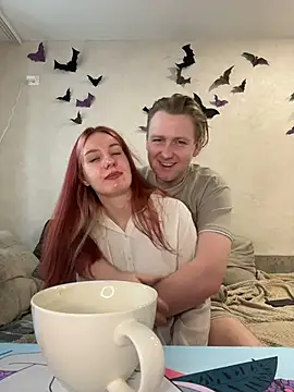 Hera Mark online show from 10.19.25