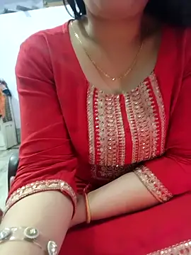 Snapshot of roshni_agrawal0 chatting on 02.07.26 roshni agrawal0 online show from 02.07.26