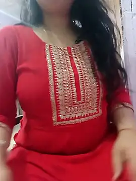 Snapshot of roshni_agrawal0 chatting on 02.11.26 roshni agrawal0 online show from 02.11.26