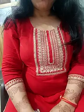 Snapshot of roshni_agrawal0 chatting on 02.23.26 roshni agrawal0 online show from 02.23.26