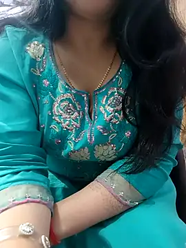 Snapshot of roshni_agrawal0 chatting on 03.02.26 roshni agrawal0 online show from 03.02.26